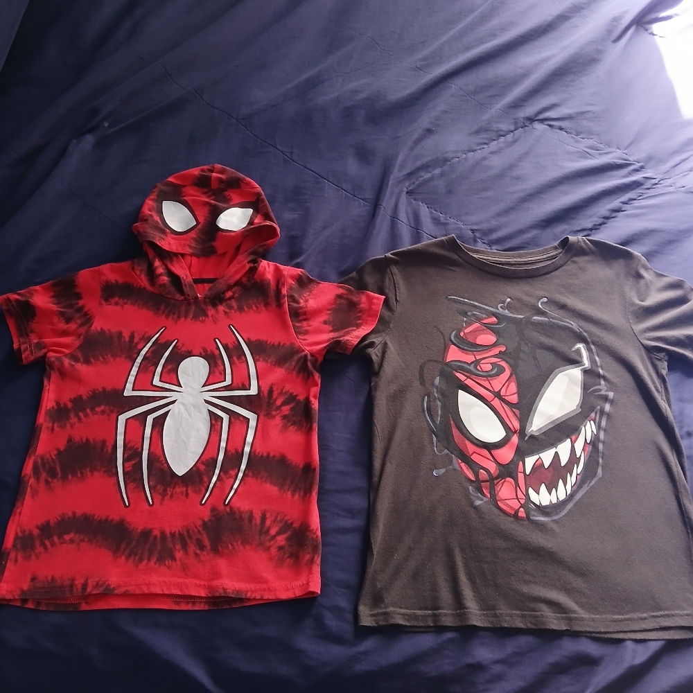 Marvel Red and Black Spider Hoodie and T-Shirt Set Size 8